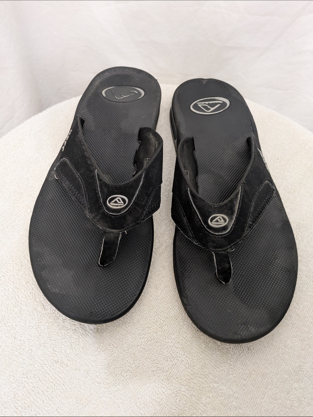 Reef Fanning Black Bottle Opener Flip Flops Size 11